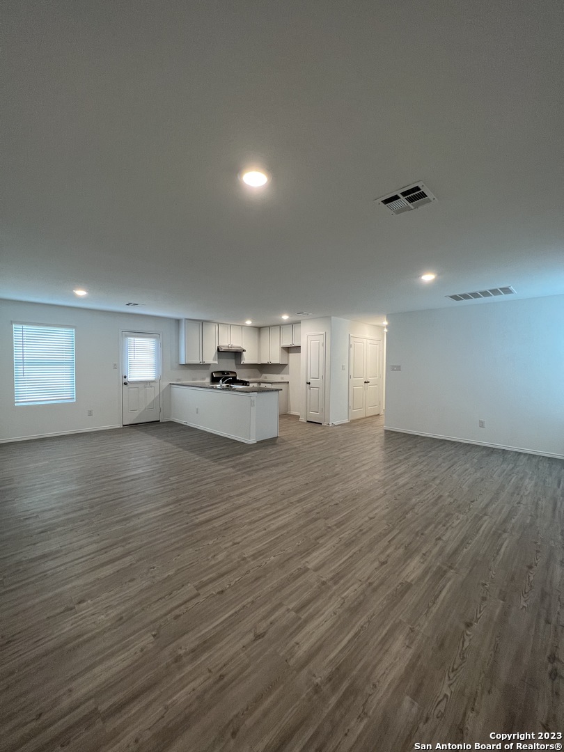 7246 Plow Run San Antonio TX 78252