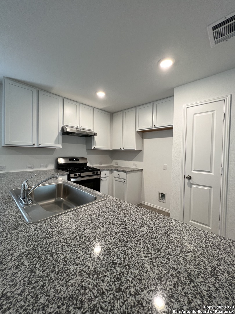 7246 Plow Run San Antonio TX 78252