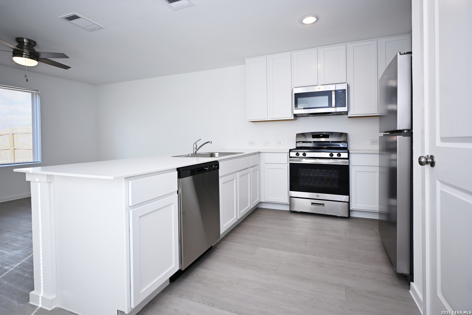 7639 Varo Glen San Antonio TX 78263