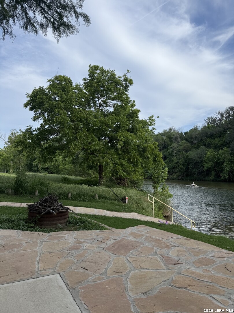 1271 E Common Street New Braunfels TX 78130