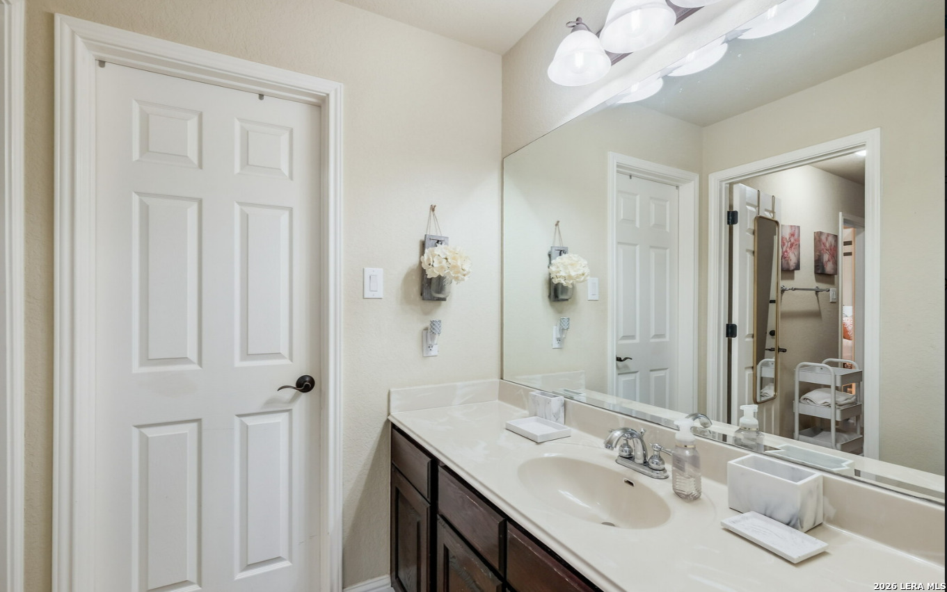 18211 Branson Falls San Antonio TX 78255