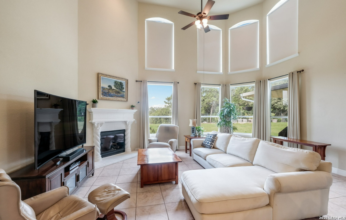 18211 Branson Falls San Antonio TX 78255