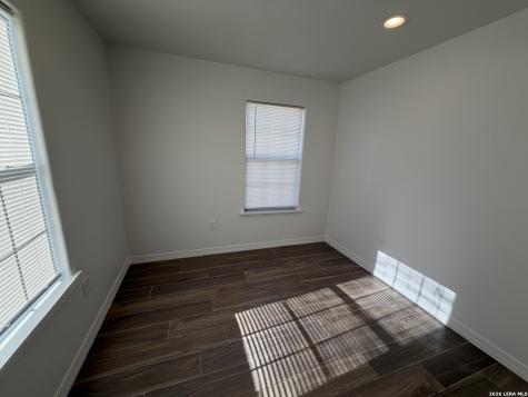 268 County Road 341 La Vernia TX 78121