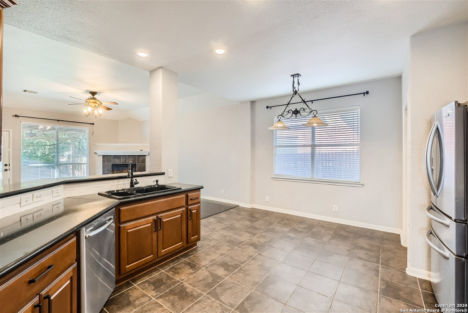 1754 Heavens Peak San Antonio TX 78258