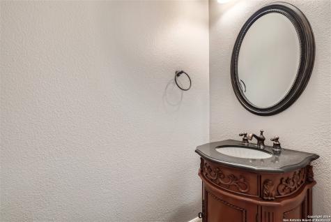 1754 Heavens Peak San Antonio TX 78258