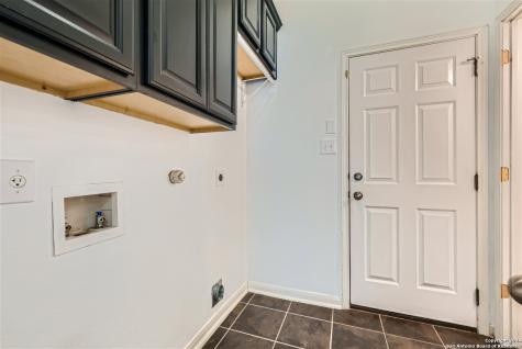 1754 Heavens Peak San Antonio TX 78258