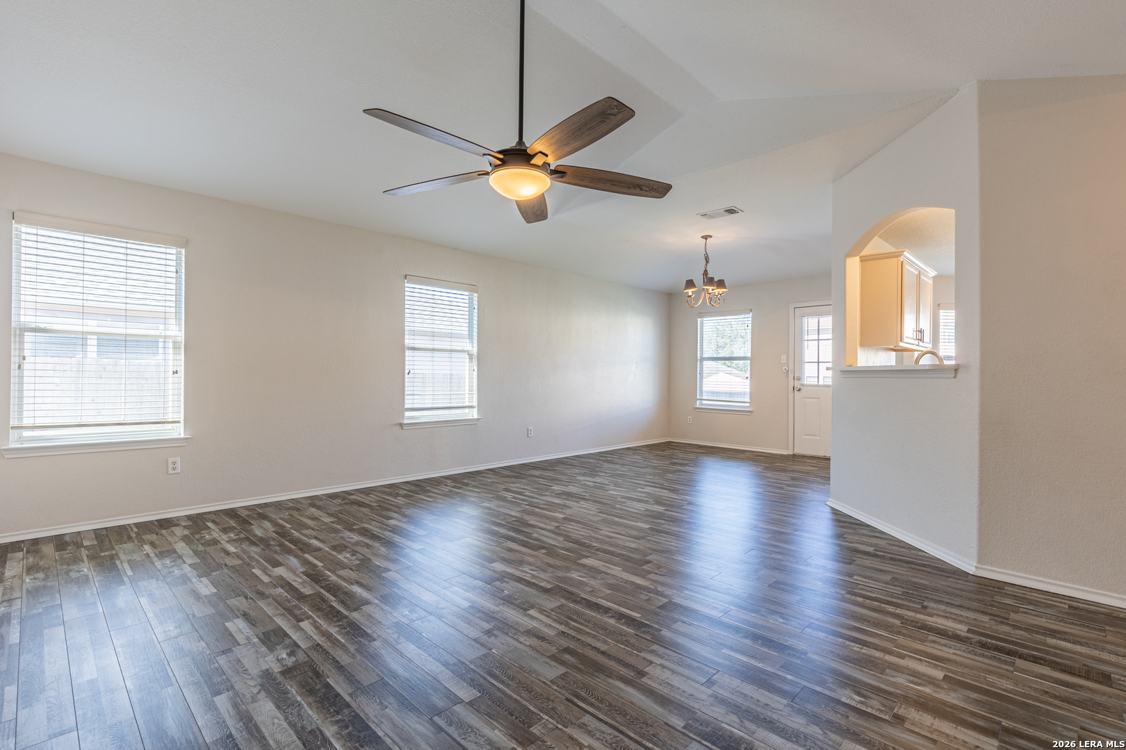7623 Bismarck Lake Converse TX 78109