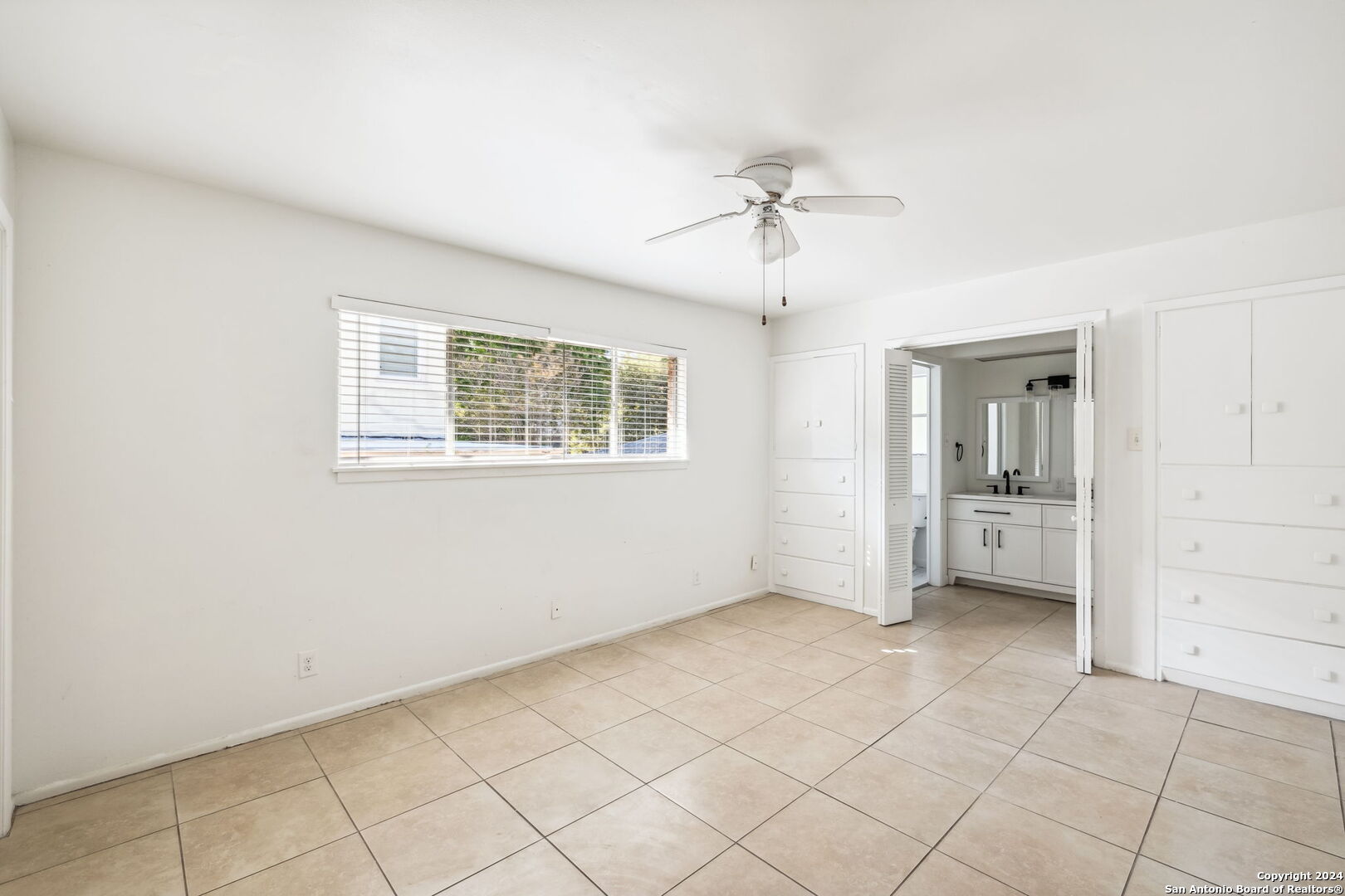 509 E Olmos Drive Olmos Park TX 78212