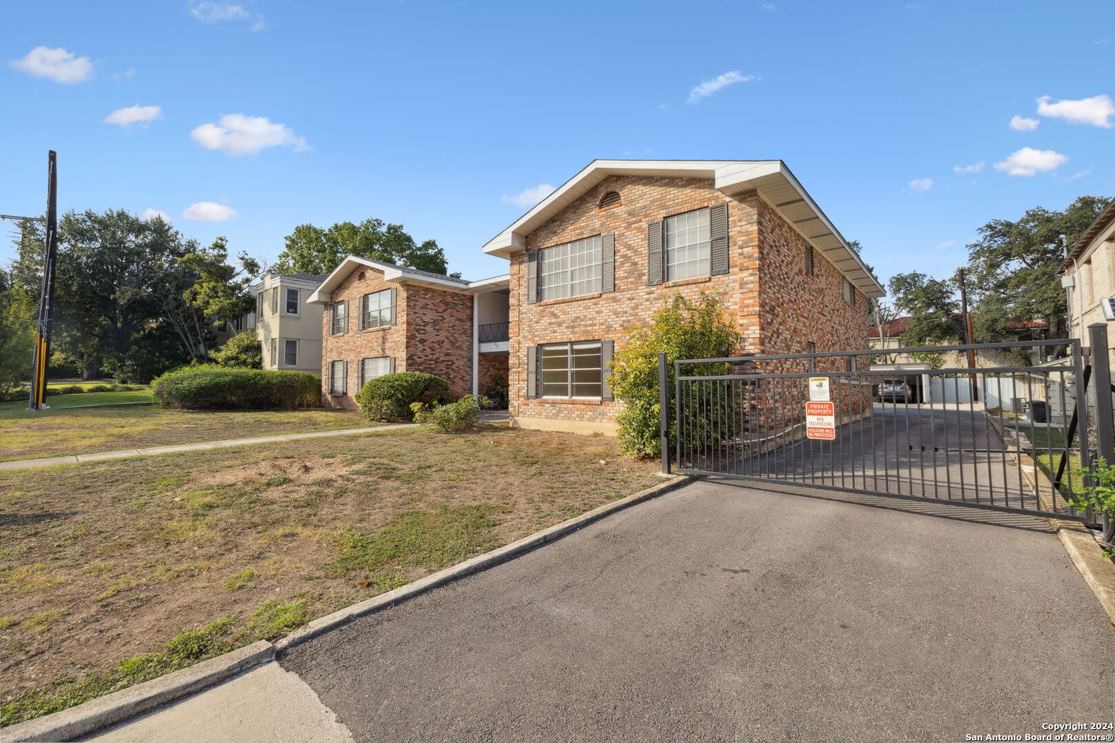 509 E Olmos Drive Olmos Park TX 78212