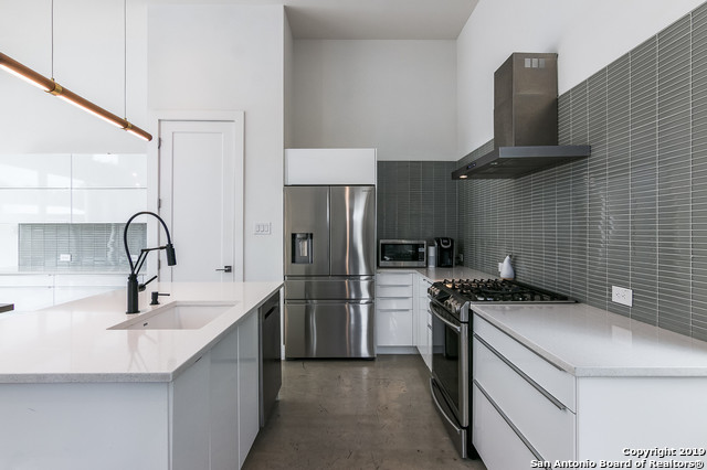 619 Leigh Street San Antonio TX 78210
