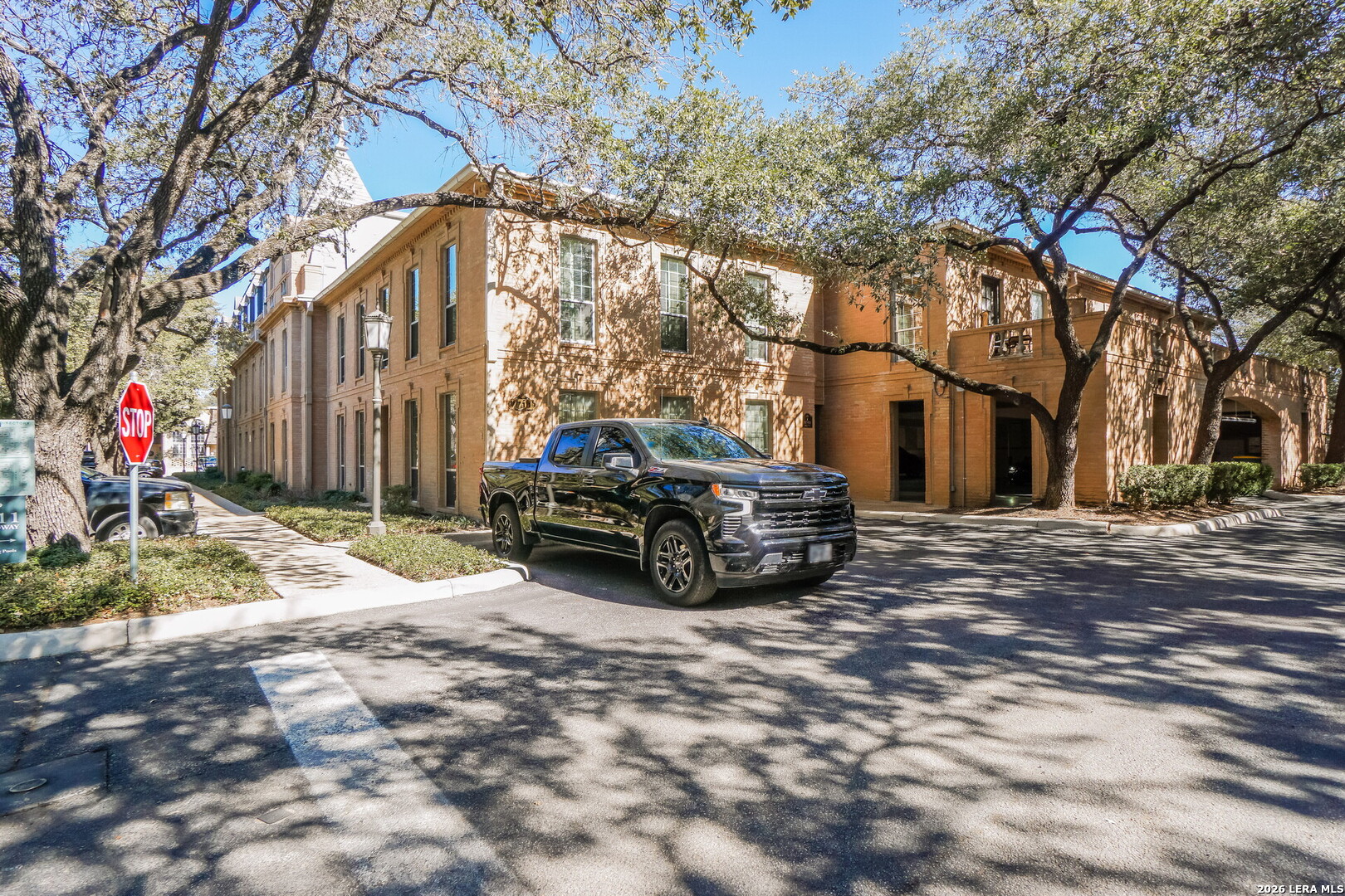 7711 Broadway San Antonio TX 78209