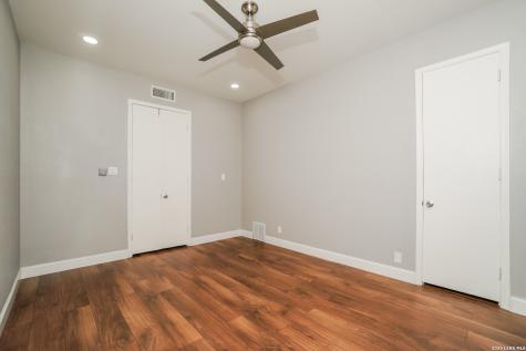 7711 Broadway San Antonio TX 78209