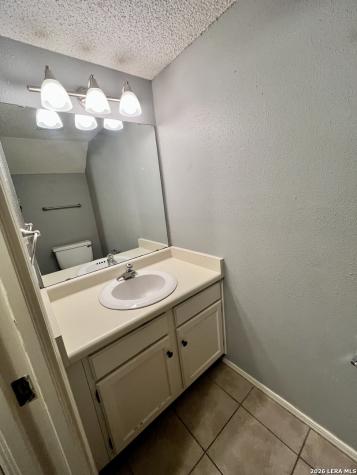 1514 Vista Norte San Antonio TX 78213