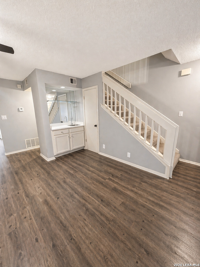 1514 Vista Norte San Antonio TX 78213