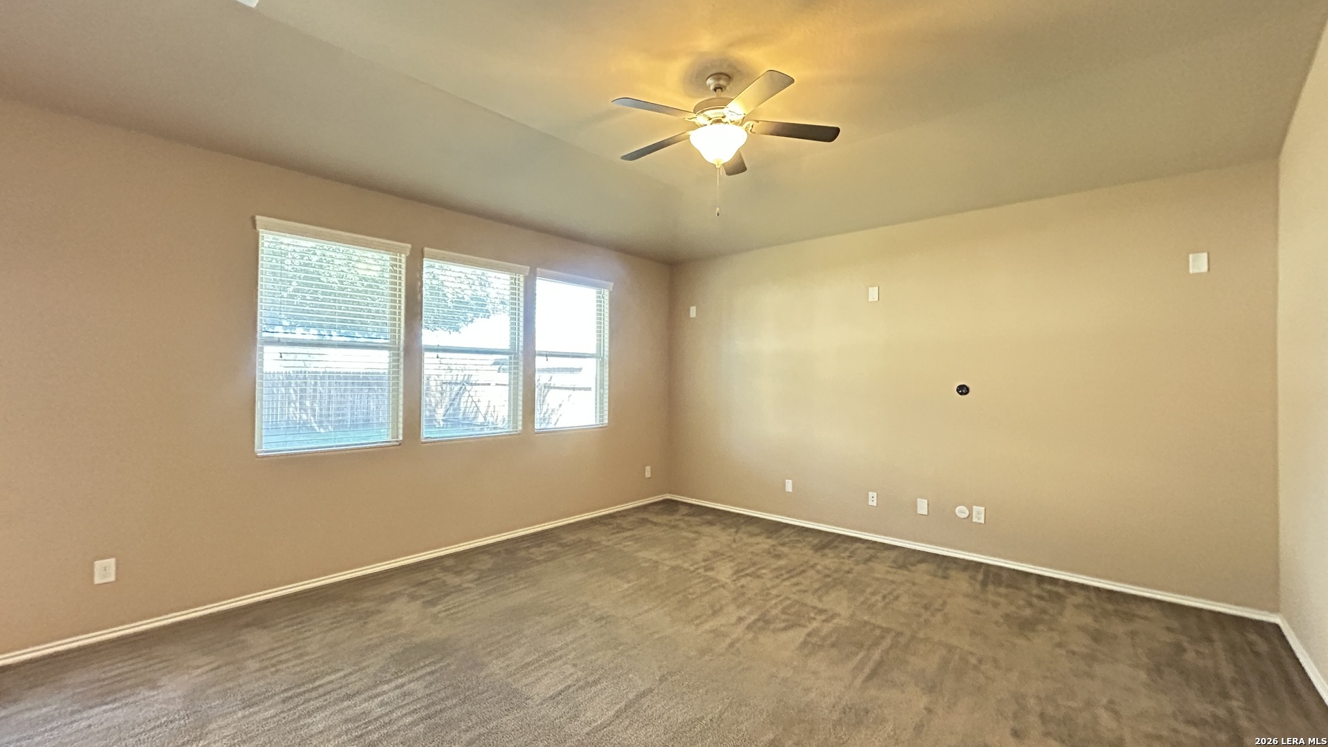 3739 Ox-eye Daisy San Antonio TX 78261