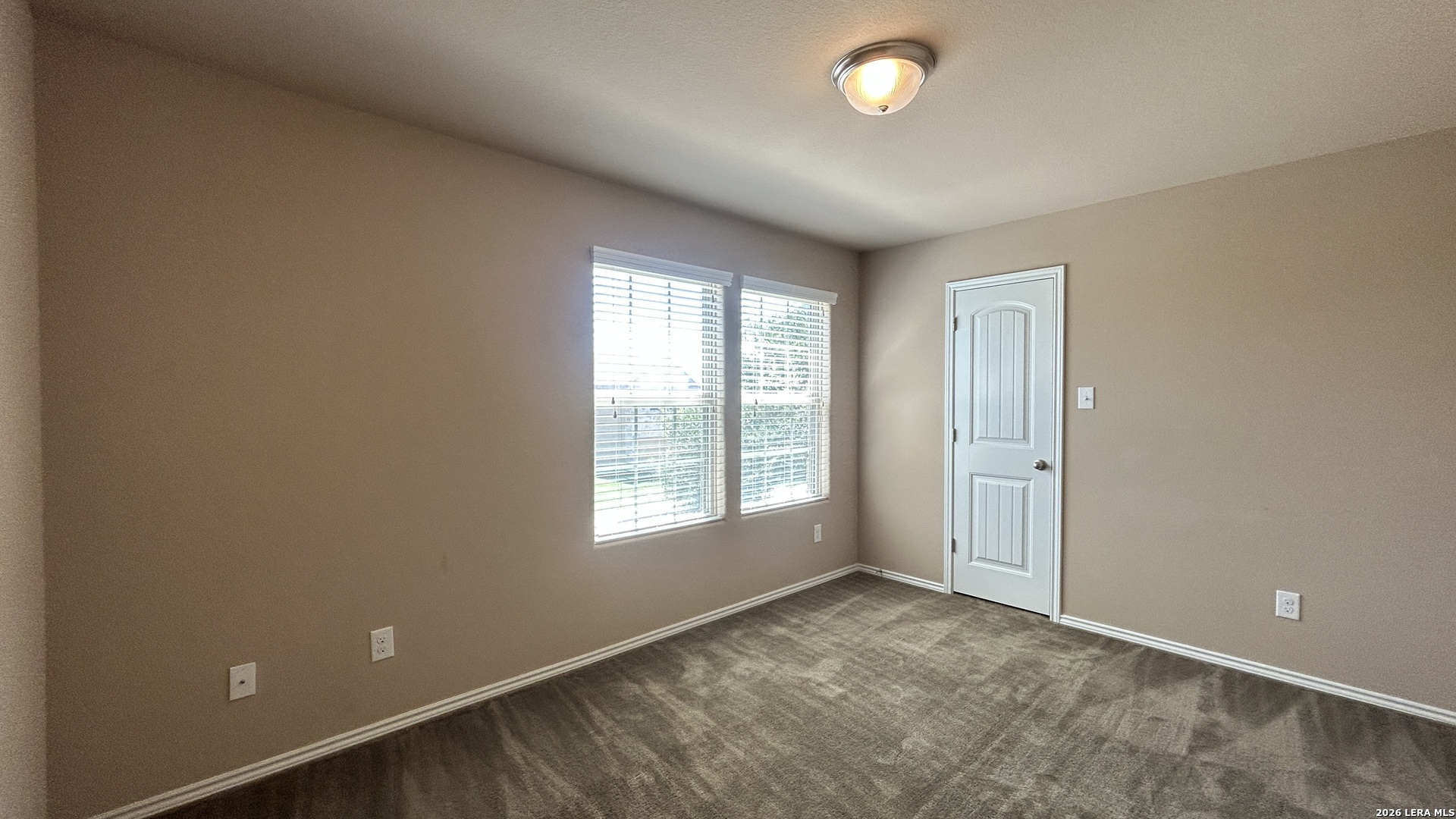 3739 Ox-eye Daisy San Antonio TX 78261