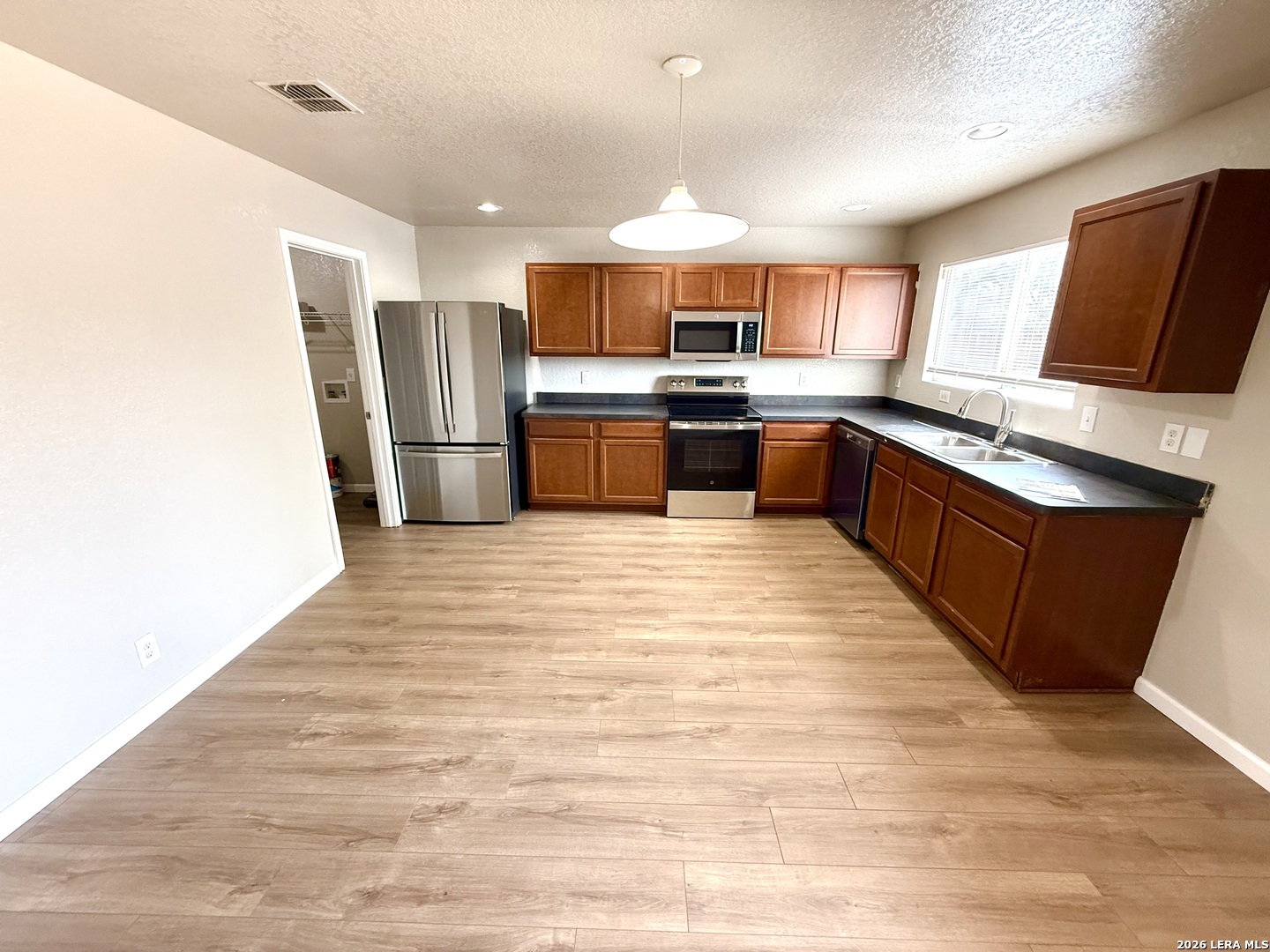 8315 Cenizo Pass San Antonio TX 78252