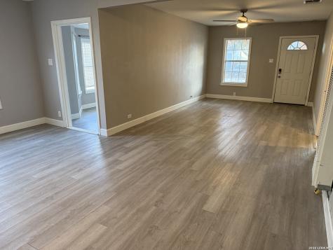 1345 W Hollywood San Antonio TX 78201