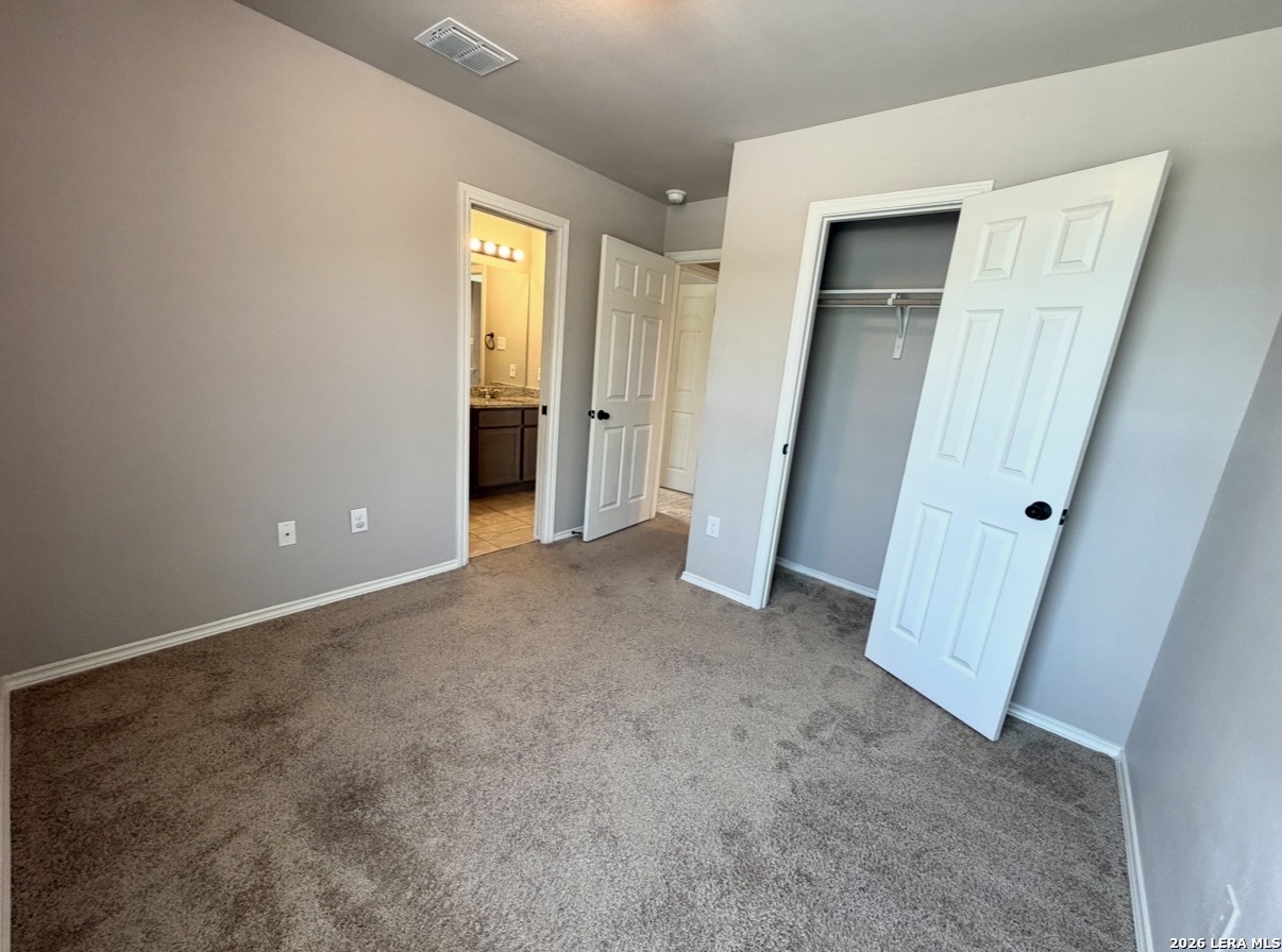 4138 Swans Landing San Antonio TX 78217