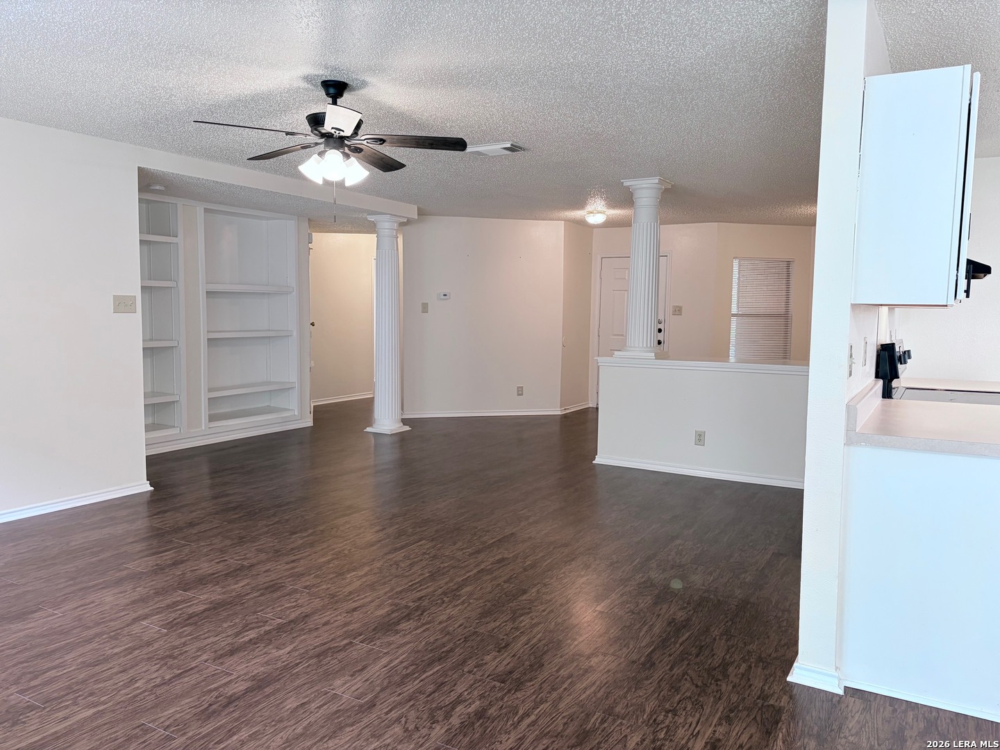 2921 Candleberry Schertz TX 78154