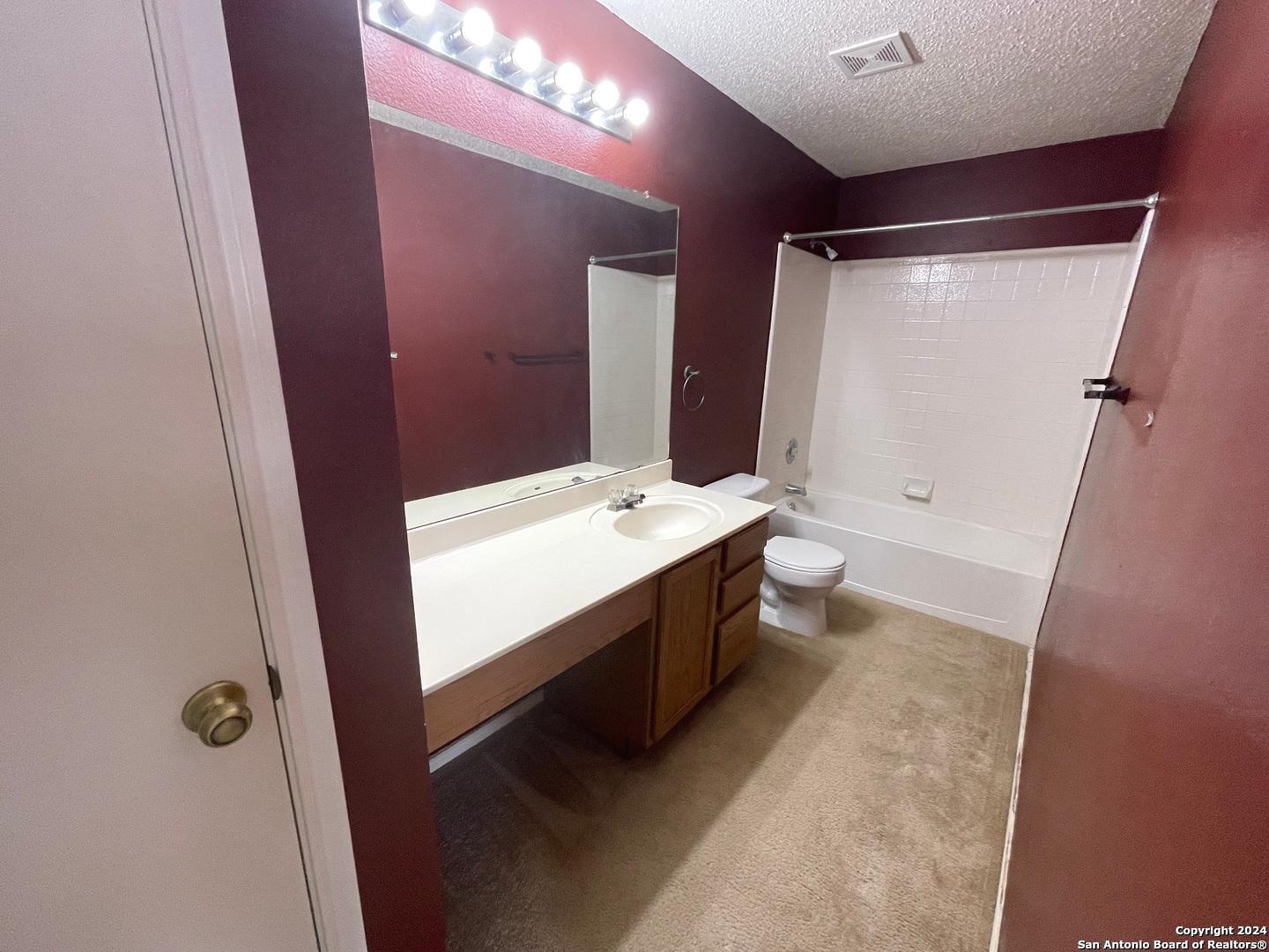 22022 Pelican Creek San Antonio TX 78258
