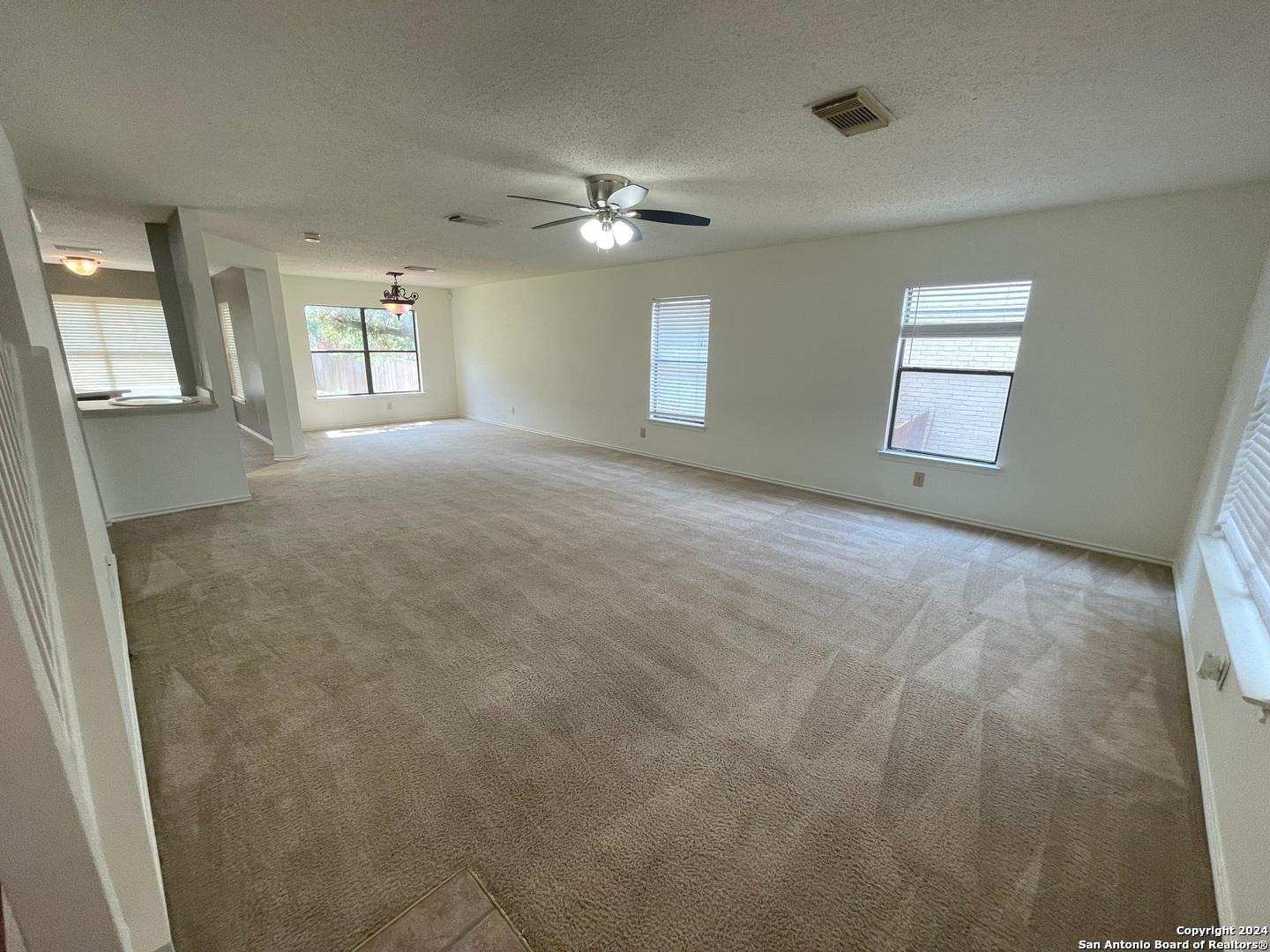 22022 Pelican Creek San Antonio TX 78258
