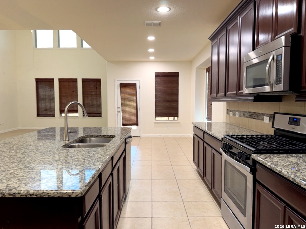 5319 Saffron Rose San Antonio TX 78253