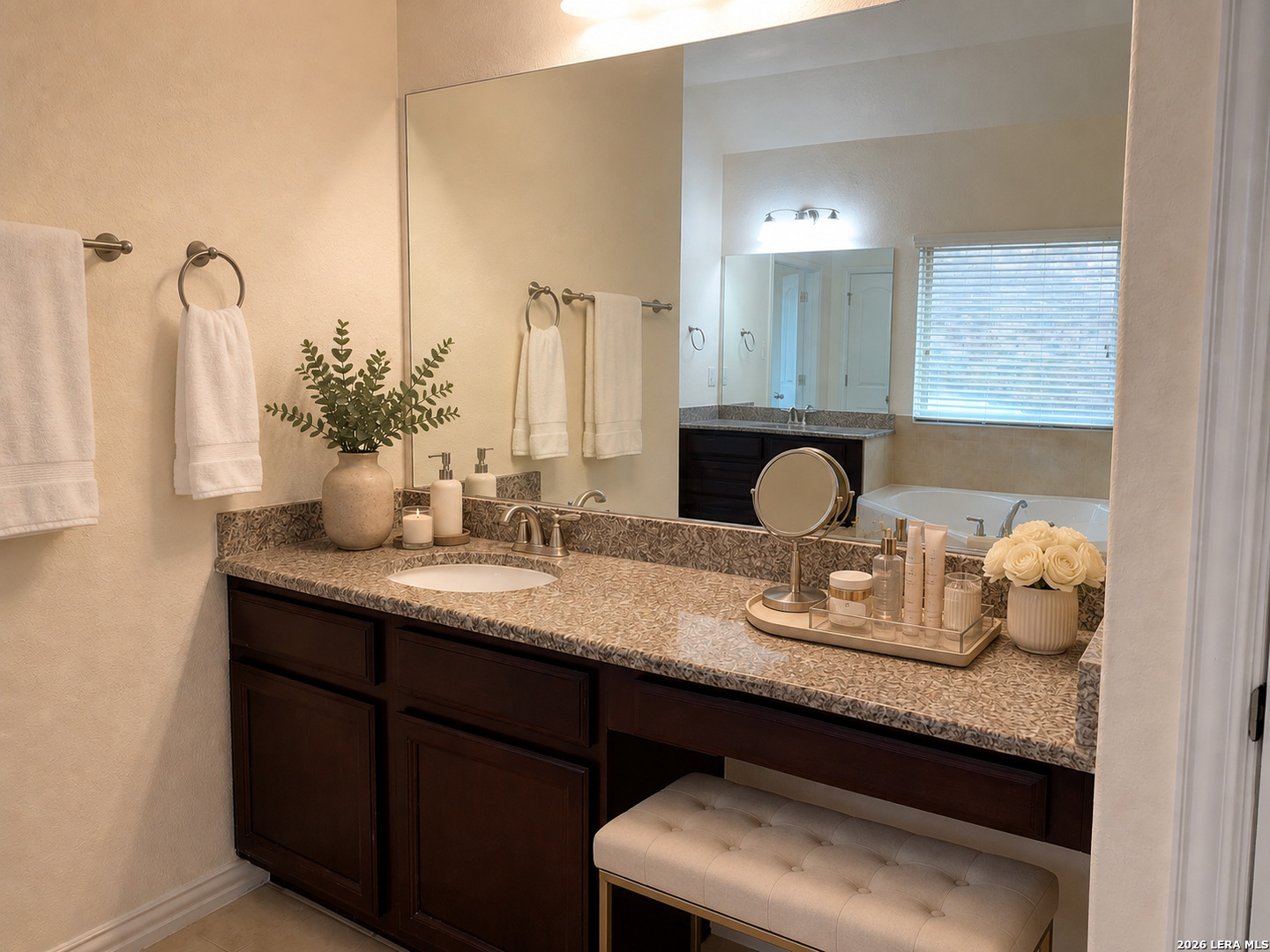 5319 Saffron Rose San Antonio TX 78253