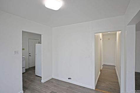 968 E Cedar Seguin TX 78155