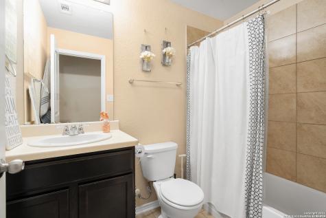 1703 Aspen Silver San Antonio TX 78245