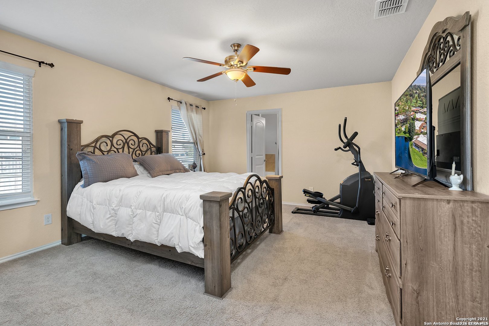 1703 Aspen Silver San Antonio TX 78245