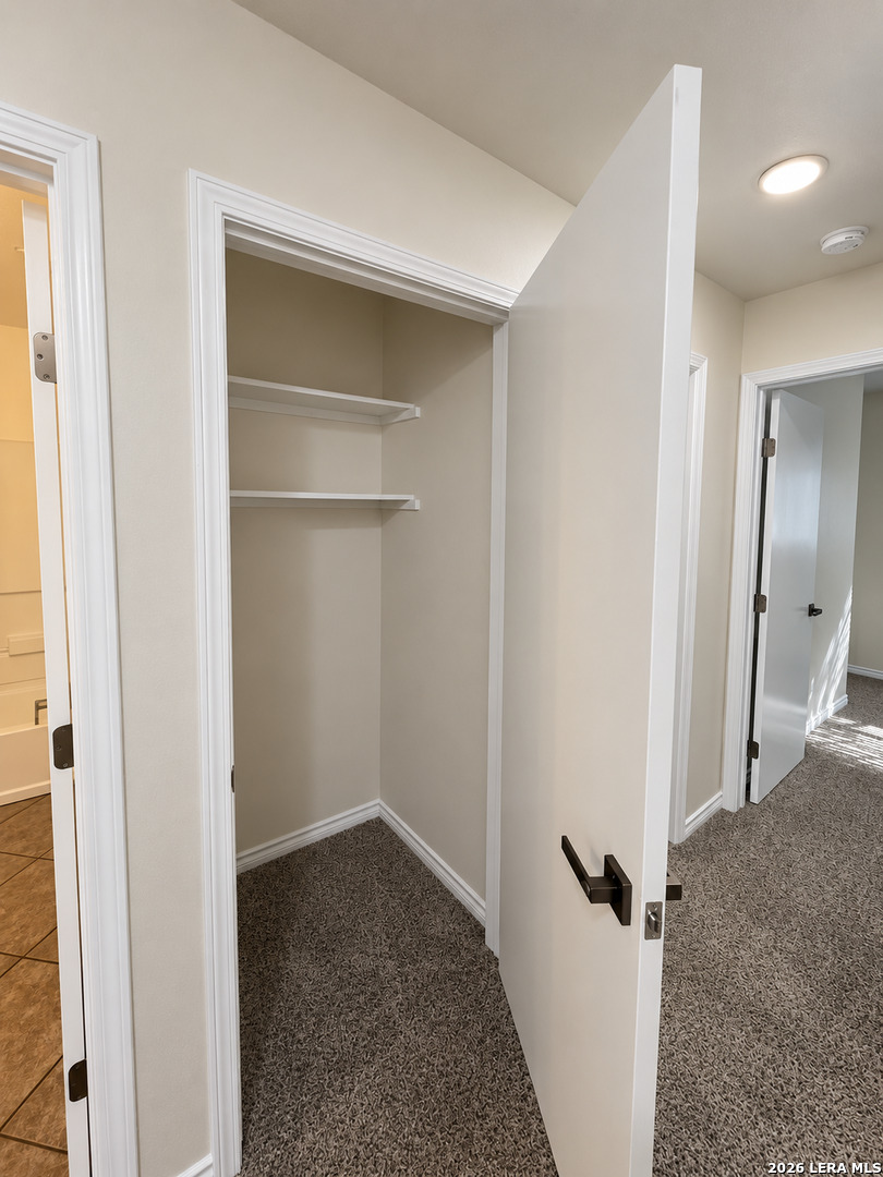 5007 Summit Wood San Antonio TX 78229