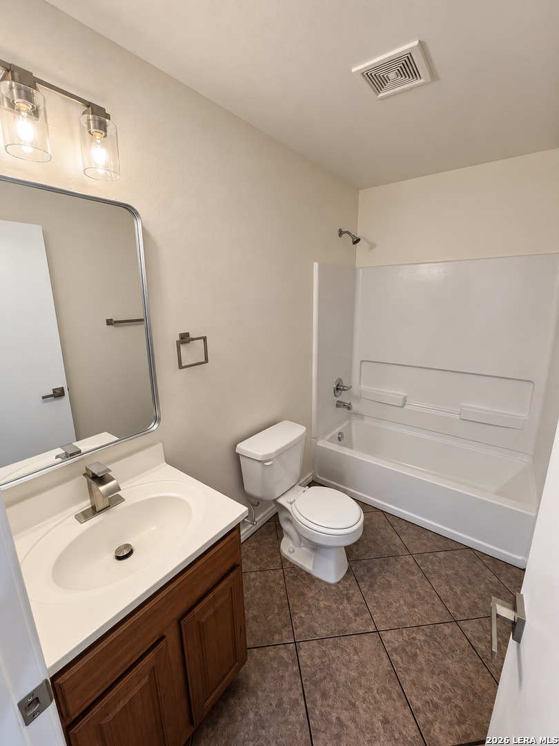 5007 Summit Wood San Antonio TX 78229