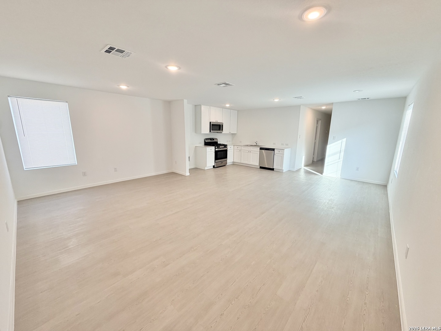 8604 Eucalyptus Hills San Antonio TX 78223