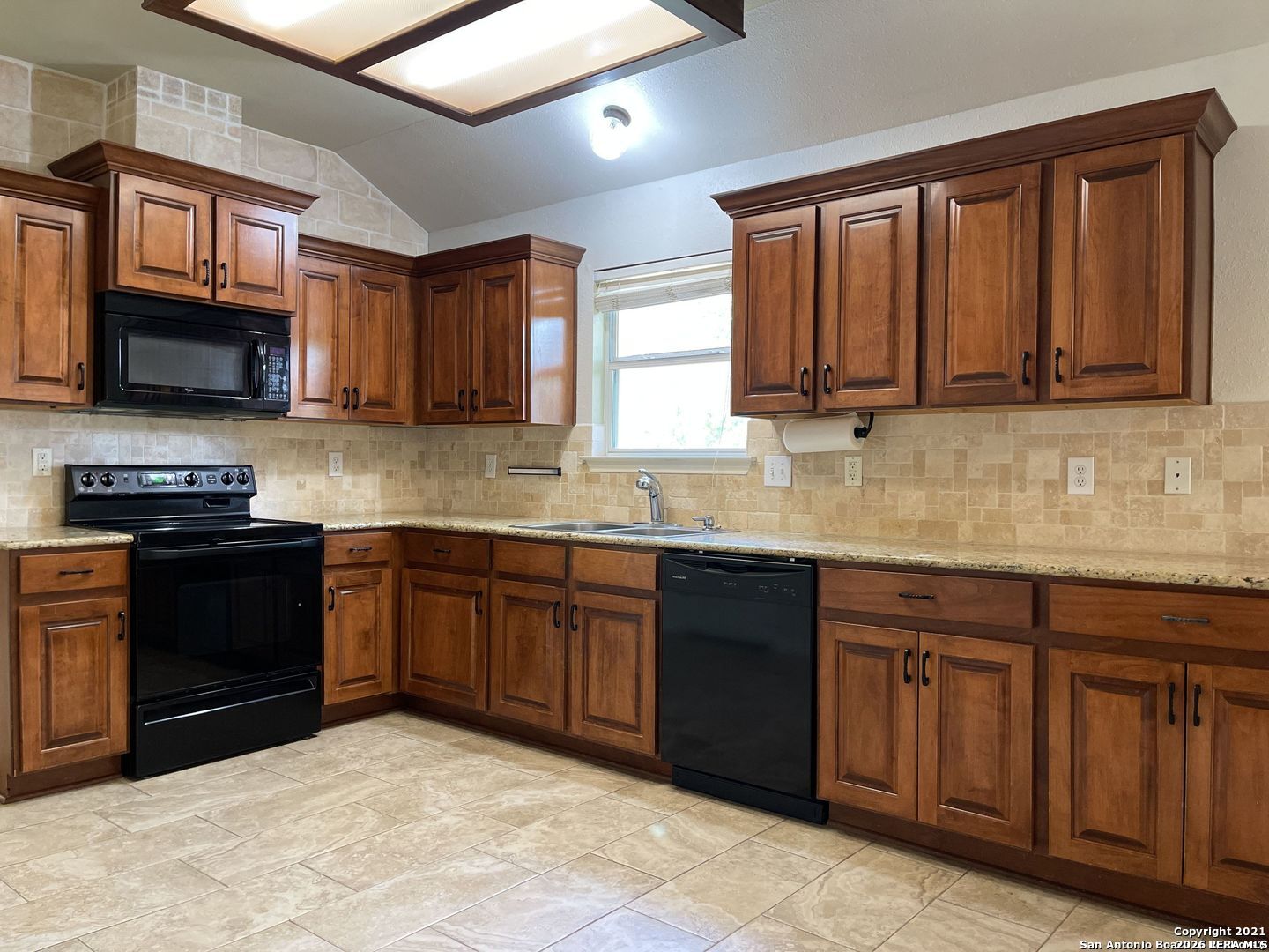 20027 Horizon Bluff San Antonio TX 78258