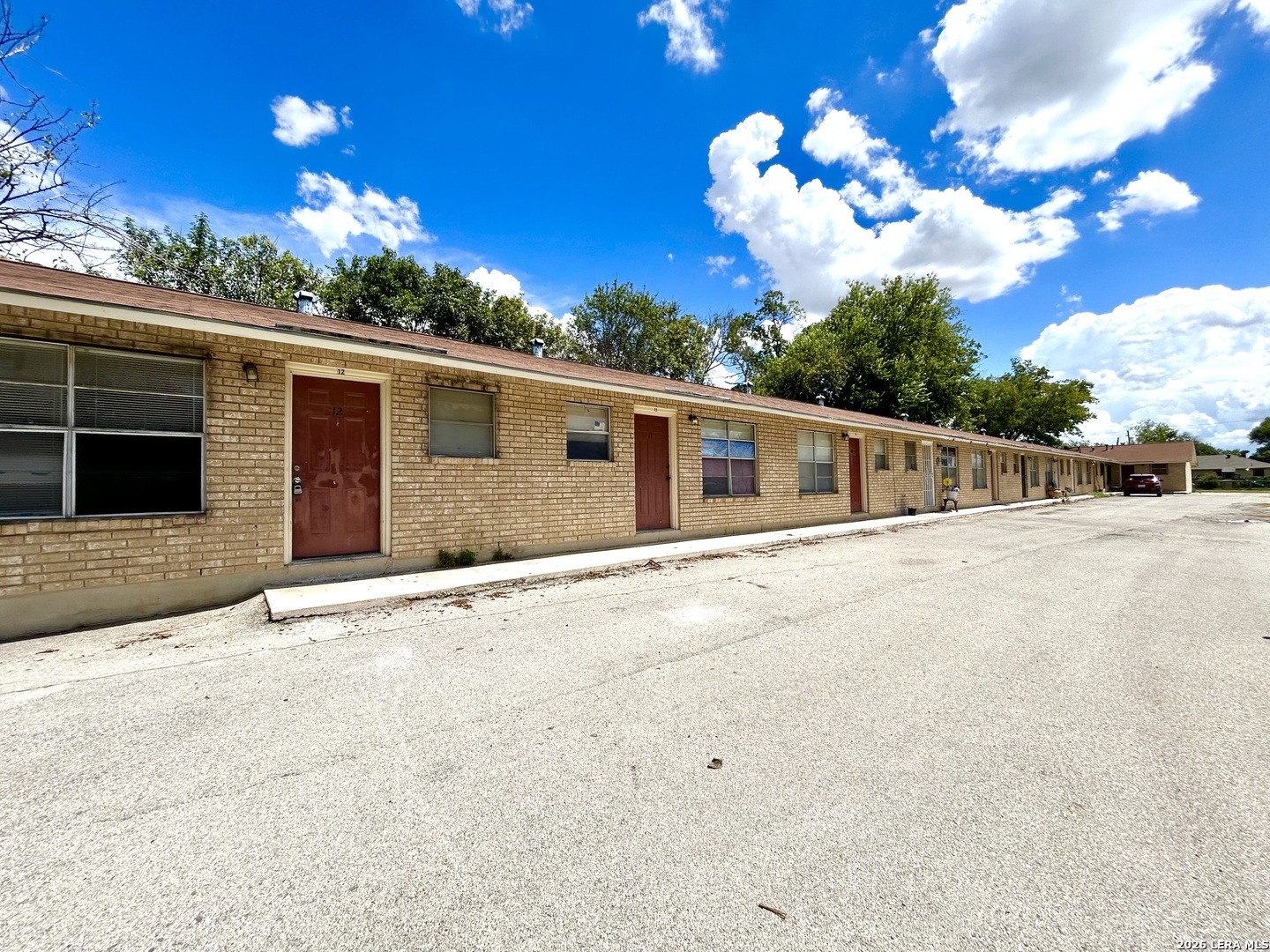 643 W Summit Avenue San Antonio TX 78212