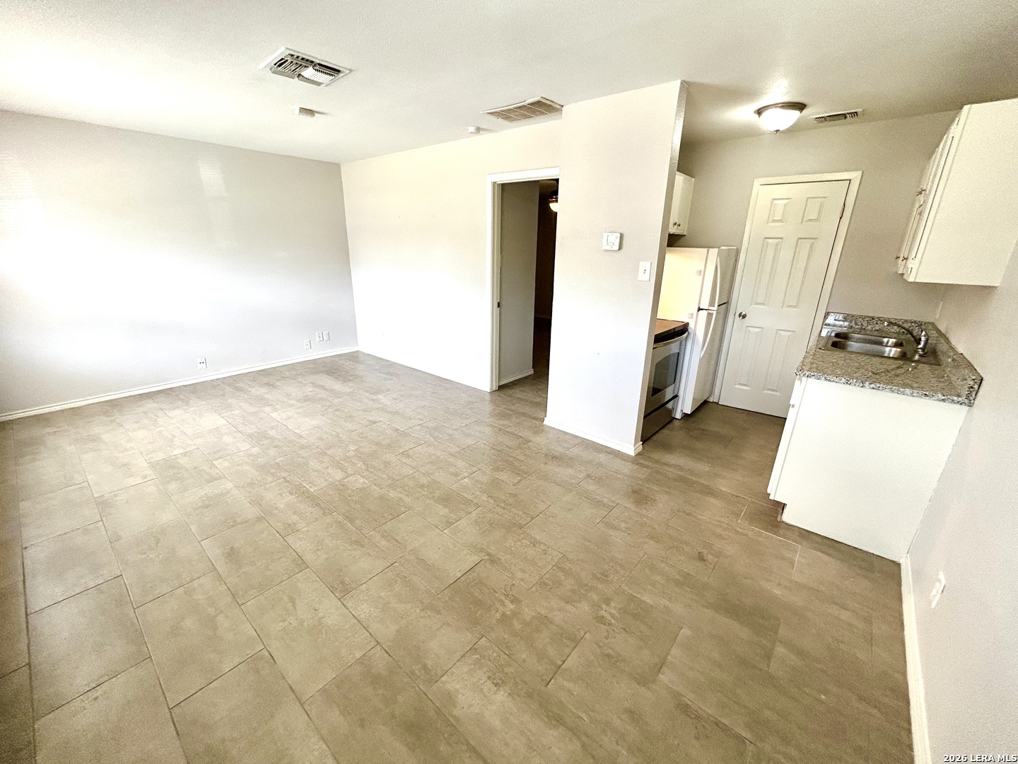 643 W Summit Avenue San Antonio TX 78212