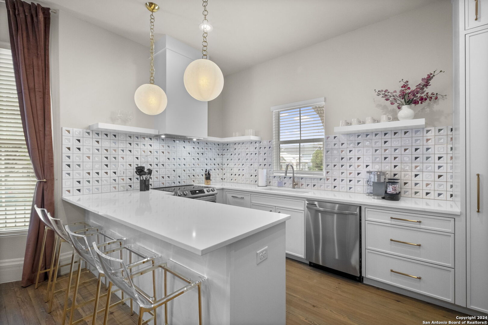 201 E Carson Street San Antonio TX 78208