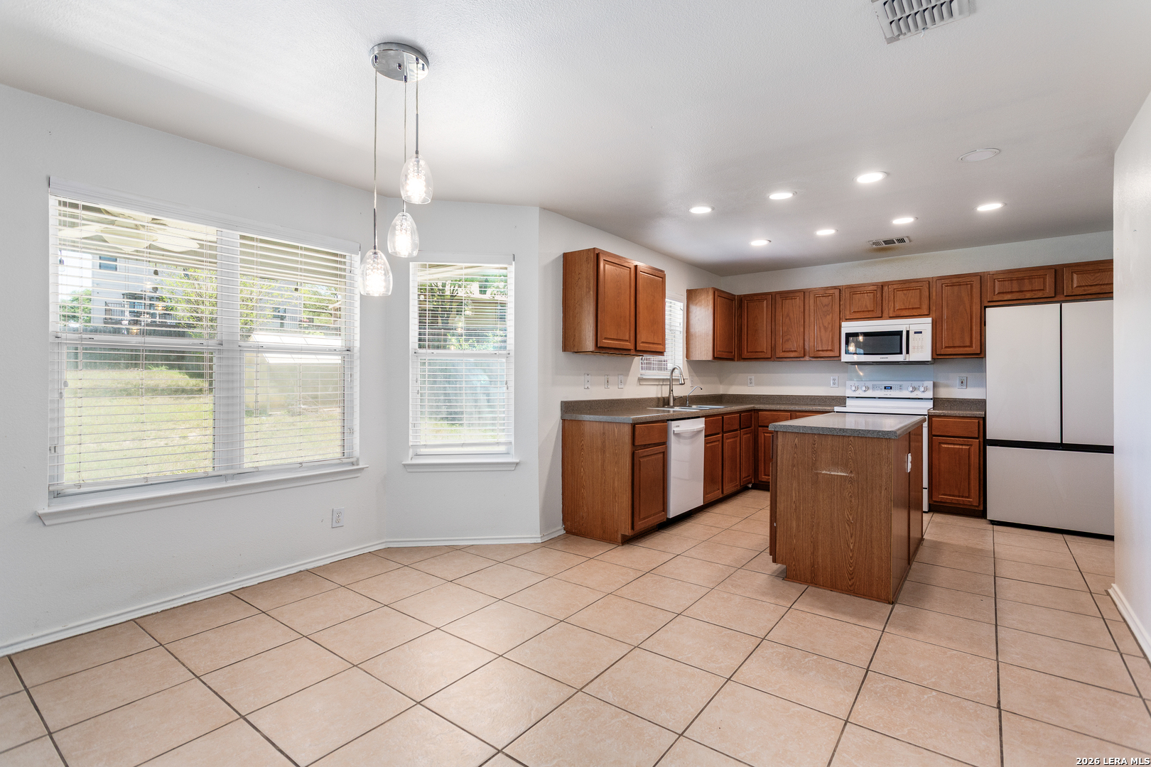 438 Leopard Claw San Antonio TX 78251