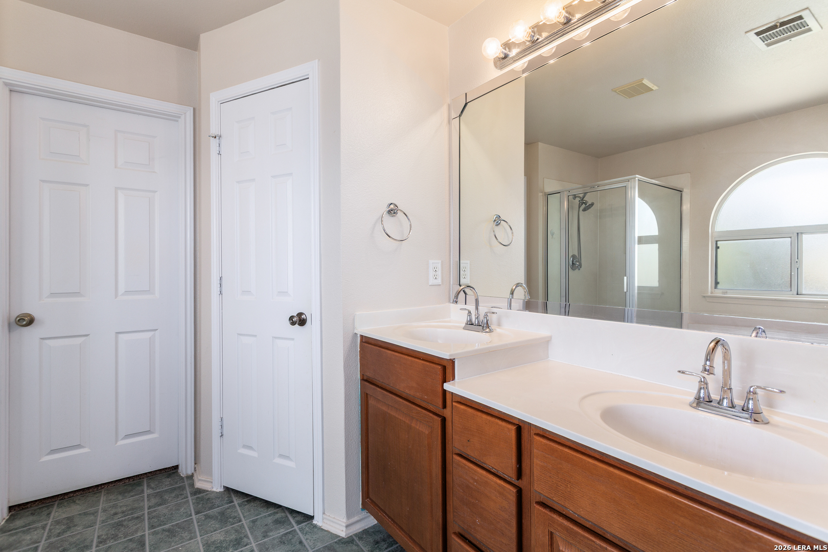 438 Leopard Claw San Antonio TX 78251
