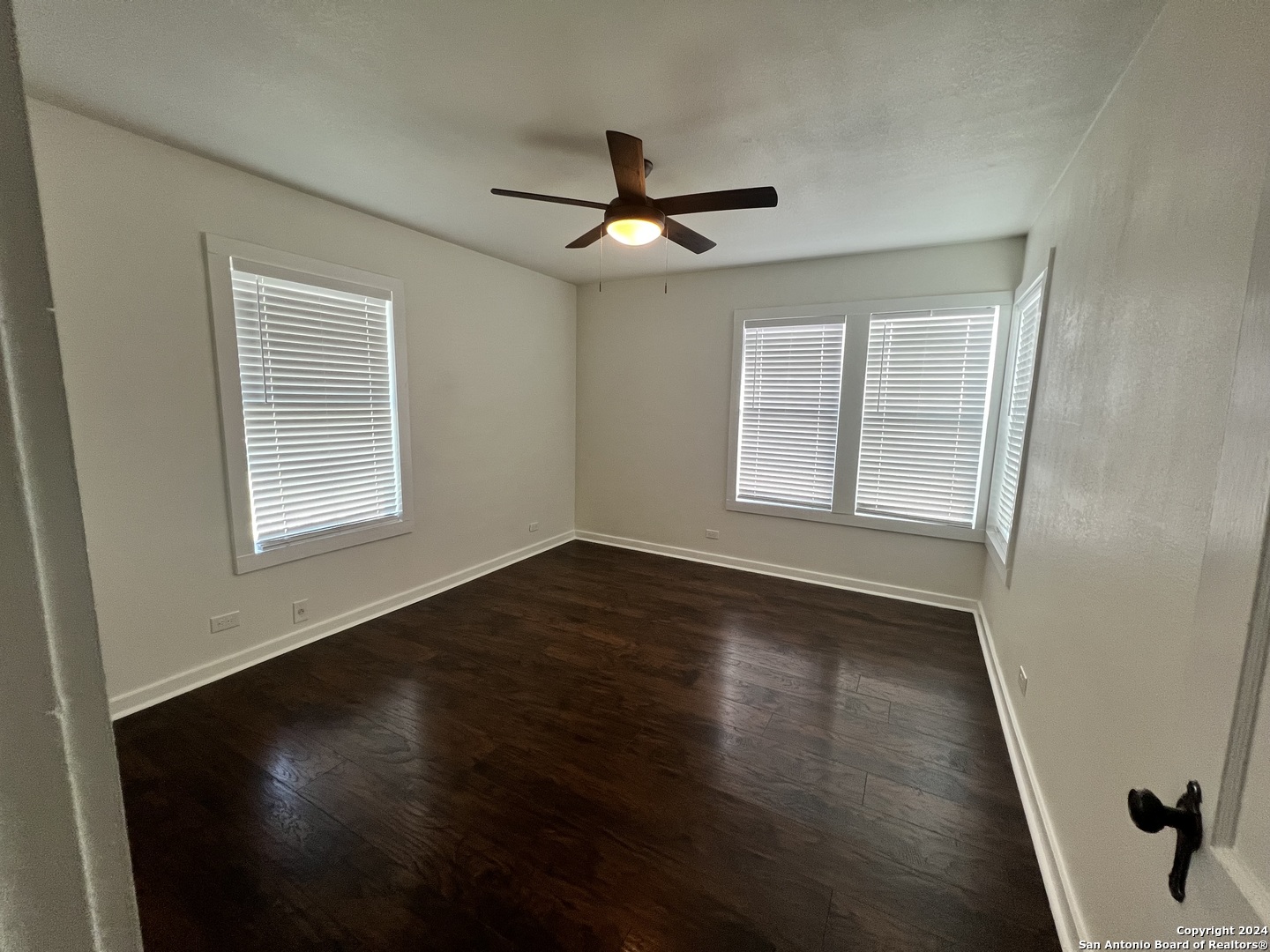 925 Donaldson Avenue San Antonio TX 78228
