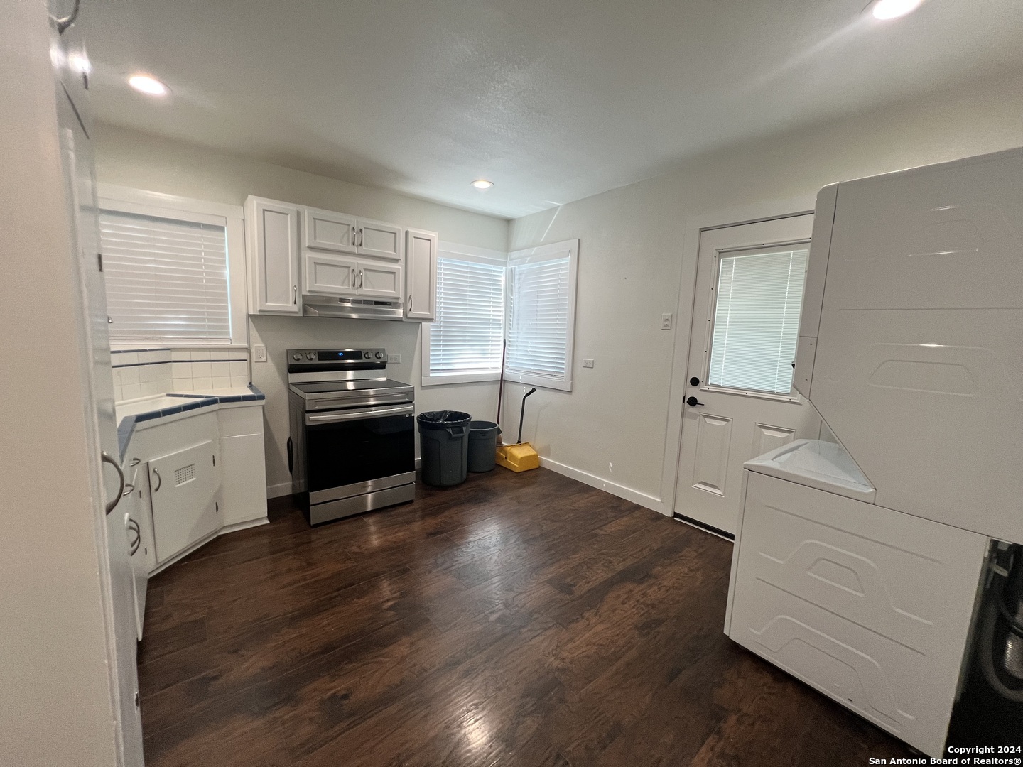 925 Donaldson Avenue San Antonio TX 78228