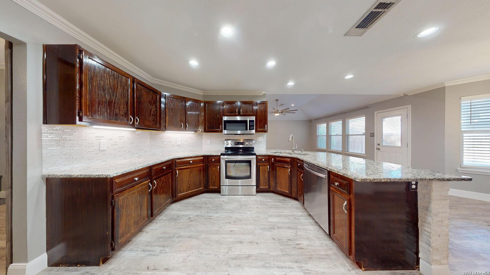 1009 Crimson Cove Drive Schertz TX 78154