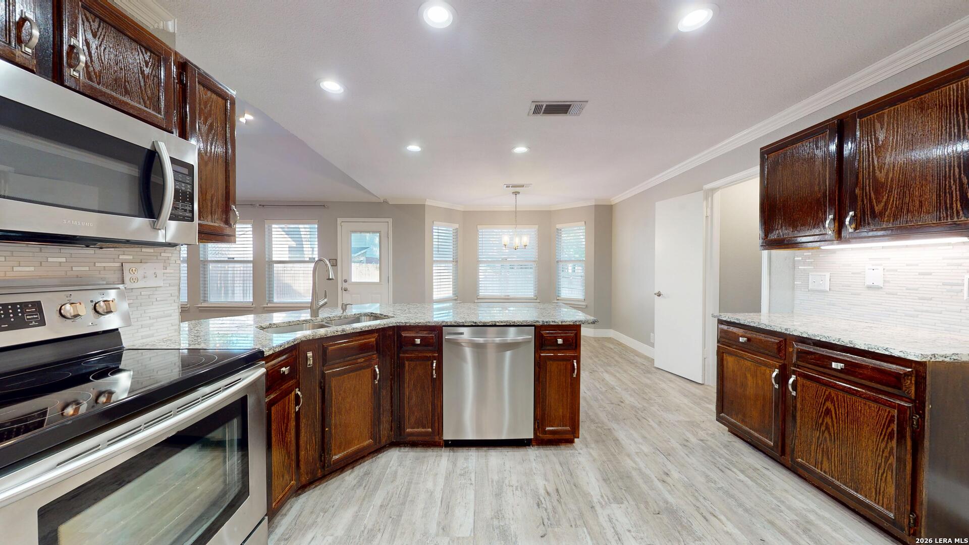 1009 Crimson Cove Drive Schertz TX 78154