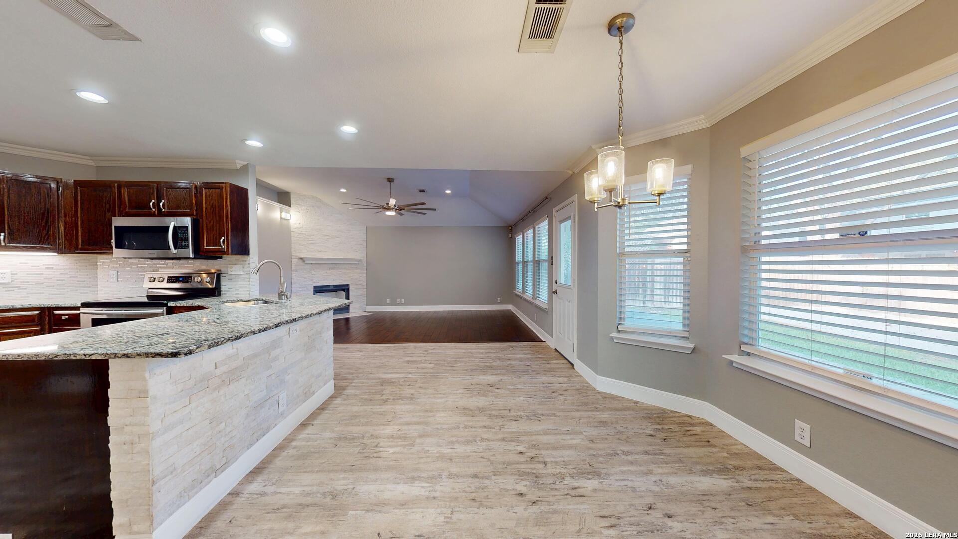 1009 Crimson Cove Drive Schertz TX 78154