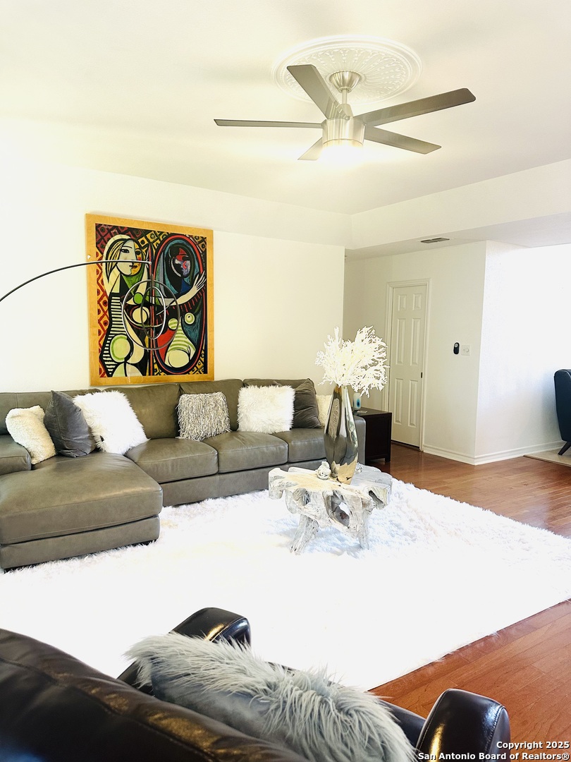 25011 Earthstone Drive San Antonio TX 78258