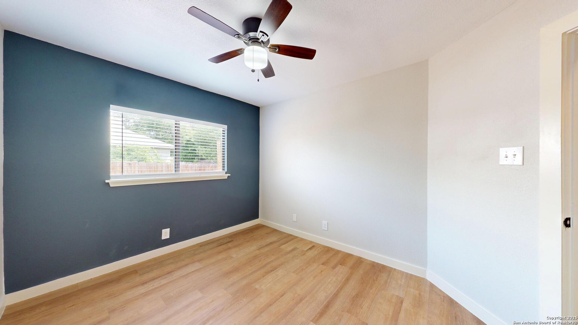 2211 Muddy Peak San Antonio TX 78245