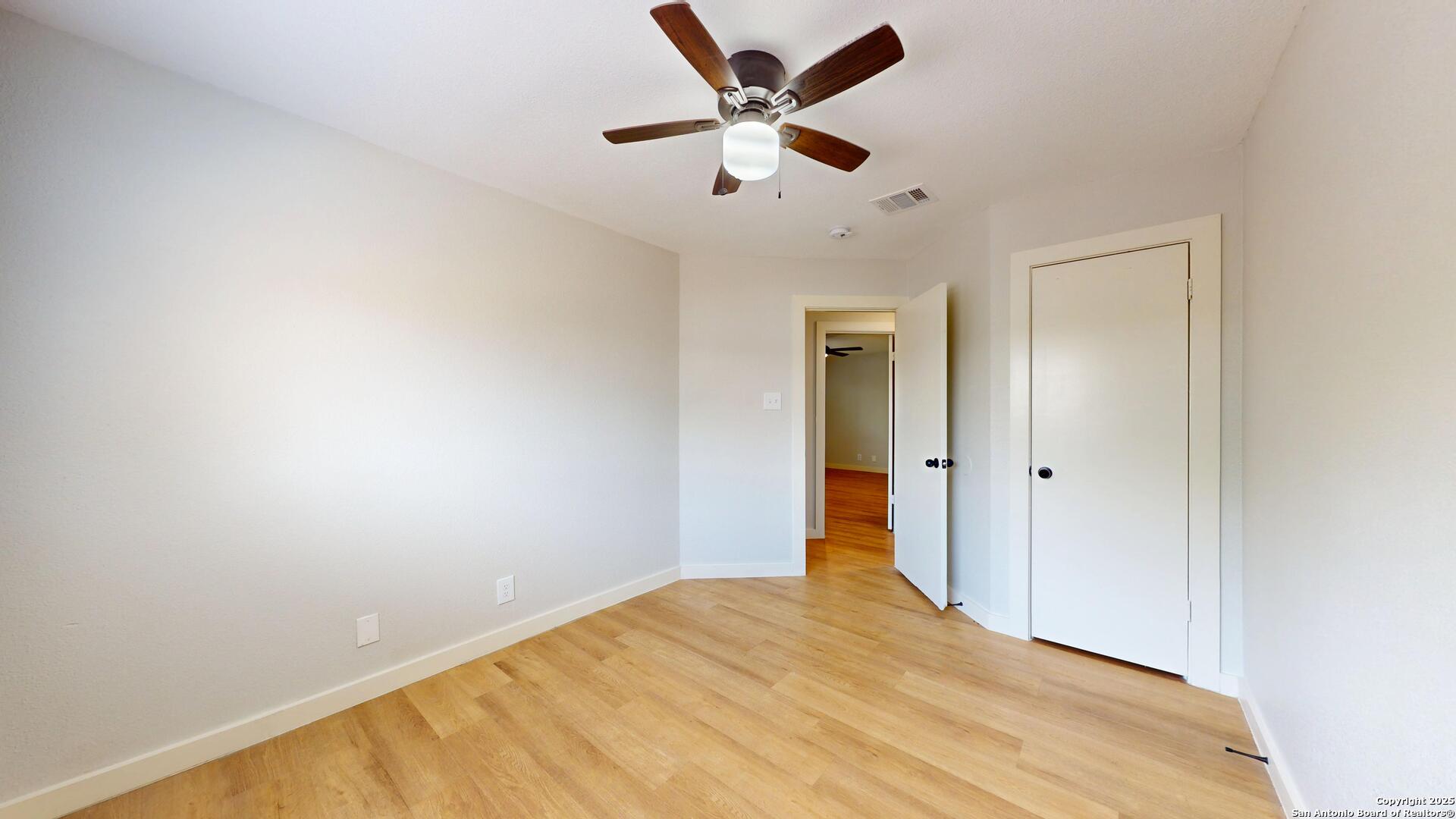 2211 Muddy Peak San Antonio TX 78245