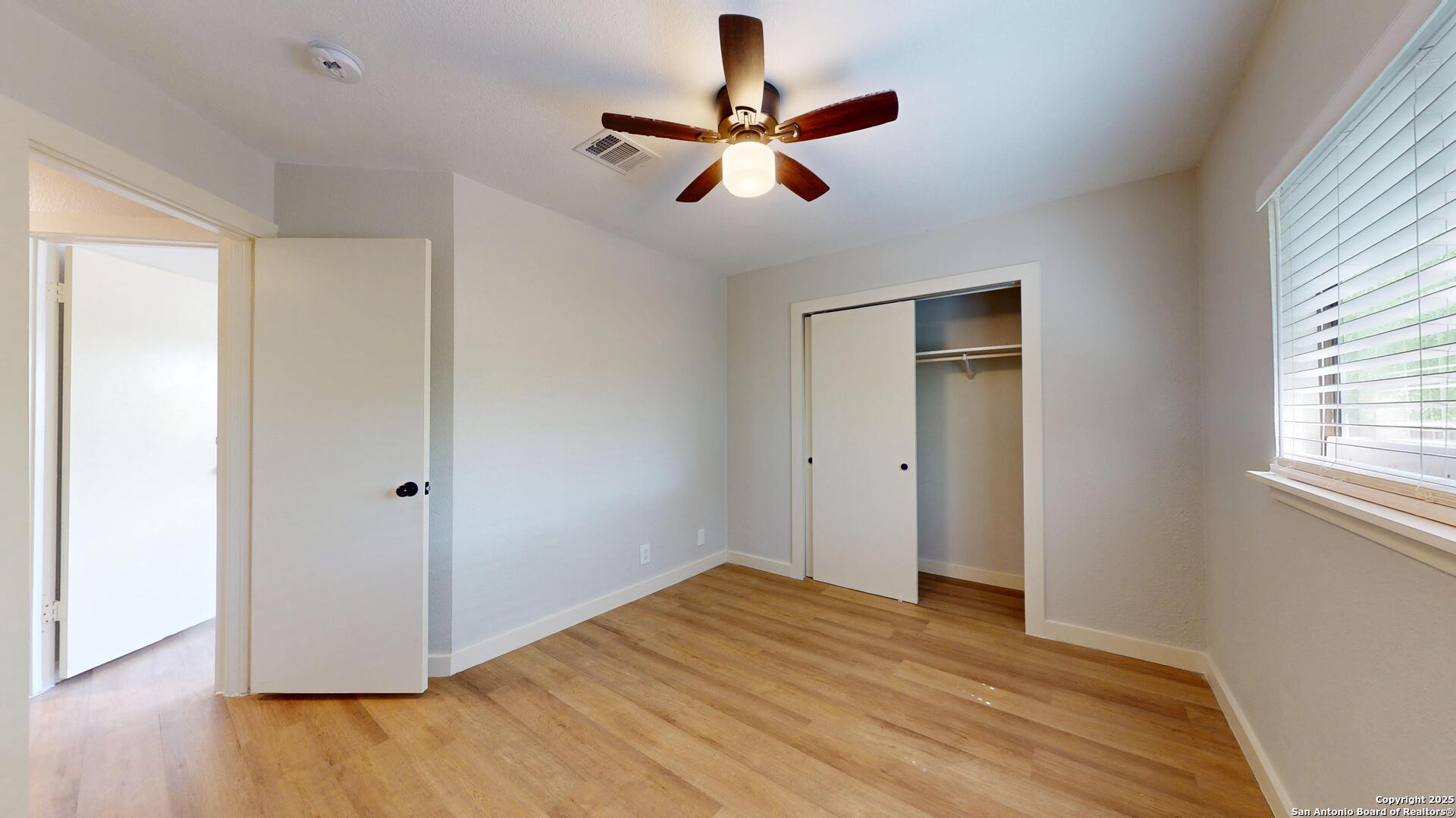 2211 Muddy Peak San Antonio TX 78245