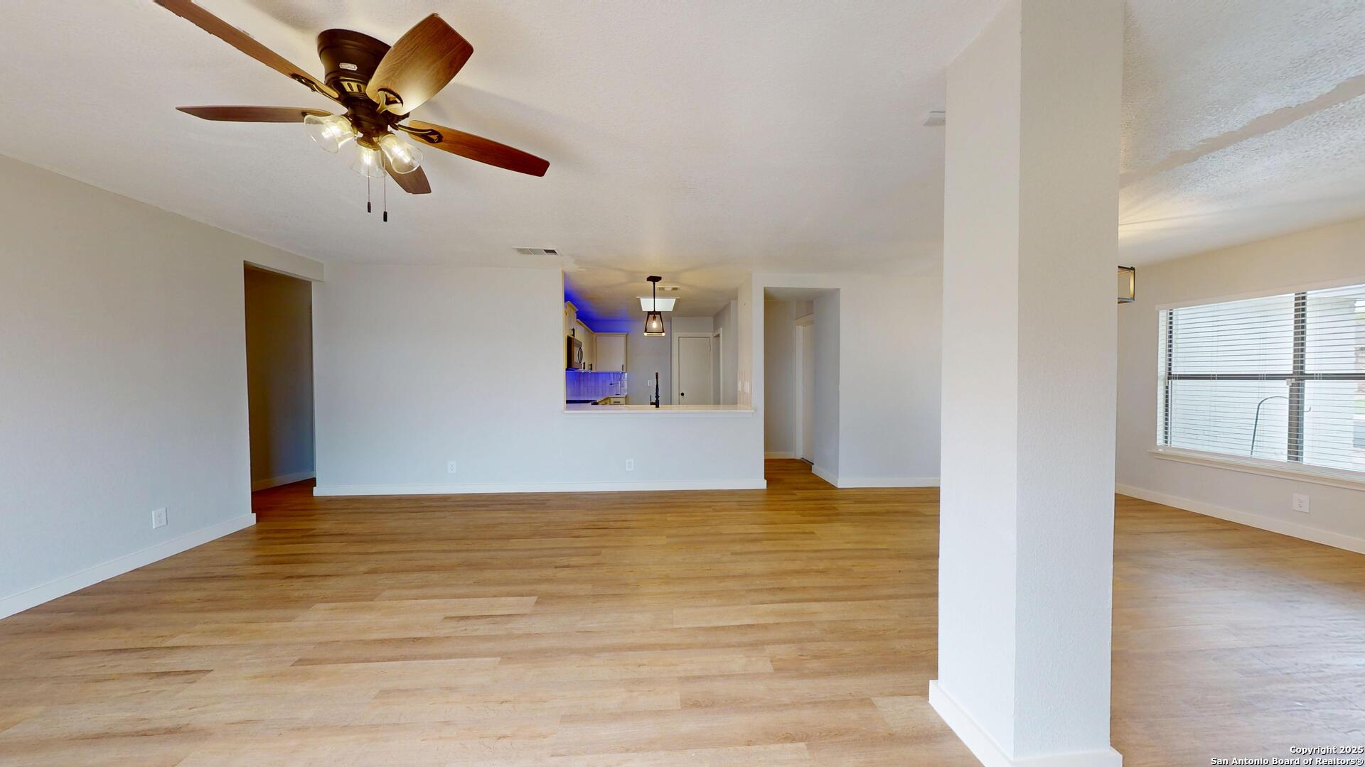 2211 Muddy Peak San Antonio TX 78245